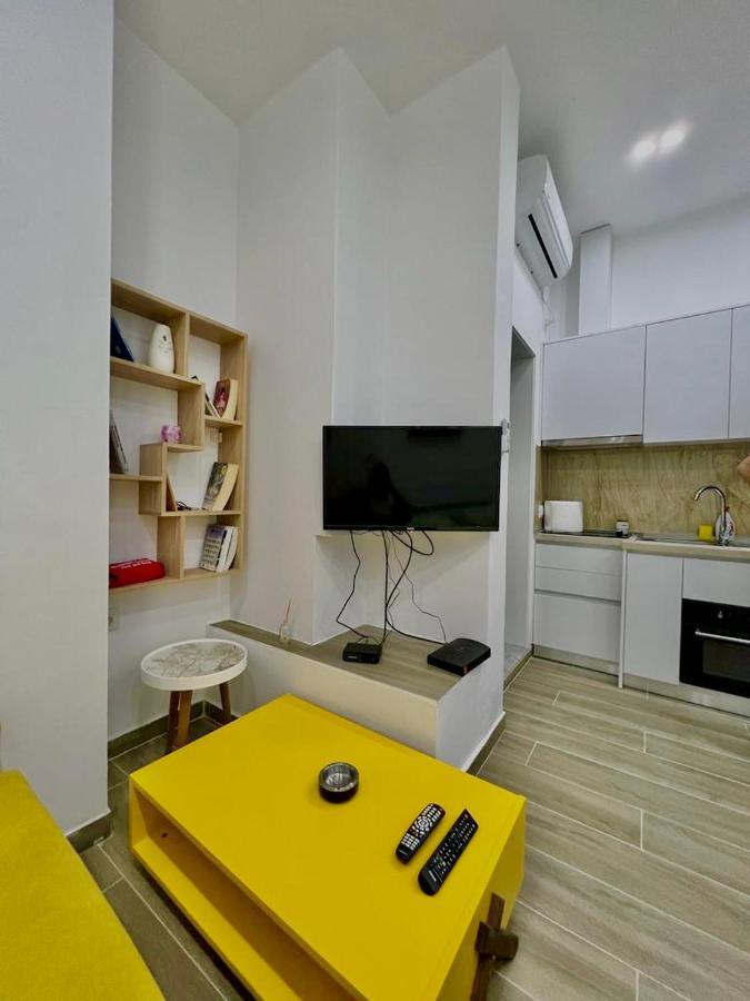 Apartamento Gersi'S Daily Apartament Tirana Exterior foto